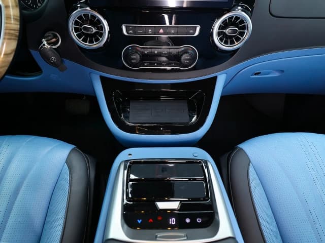 2026 Mercedes-Benz V-Class Elite 2.0L Turbo 4 Cyl Petrol RWD AT AUXUN Design - Beyond Autos - www.beyondautos.com