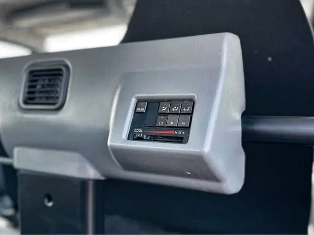 2026-Mitsubishi-Fuso-Canter-4.2L-V6-Diesel-Double-Cabin-Beyond-Autos-www.beyondautos.com