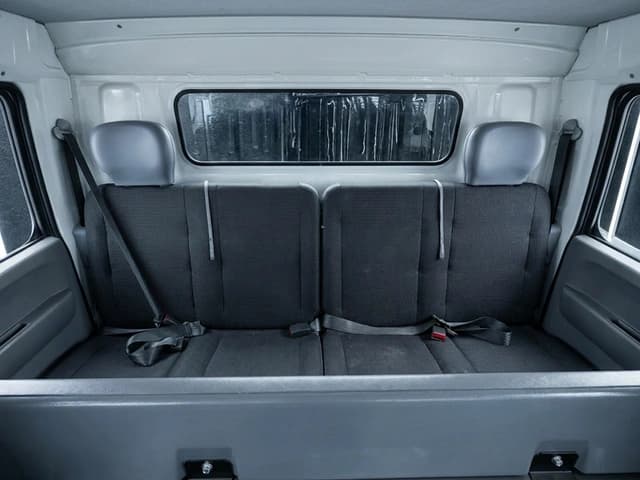 2026-Mitsubishi-Fuso-Canter-4.2L-V6-Diesel-Double-Cabin-Beyond-Autos-www.beyondautos.com