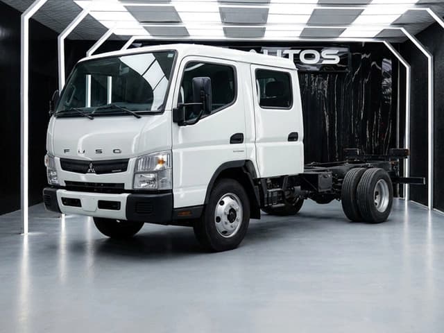 2026-Mitsubishi-Fuso-Canter-4.2L-V6-Diesel-Double-Cabin-Beyond-Autos-www.beyondautos.com