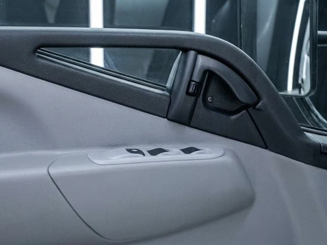2026 Mitsubishi Canter Single Cabin Cargo 4.2L 4 Cyl Diesel RWD MT - Beyond Autos - www.beyondautos.com