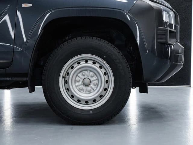 2026 Mitsubishi L200 Basic 2.4L 4 Cyl Petrol 4WD MT - Beyond Autos - www.beyondautos.com