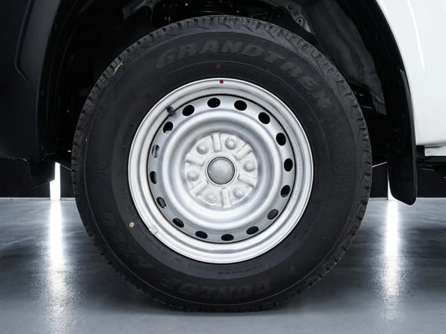 2026 Mitsubishi L200 Basic 2.4L Turbo 4 Cyl Diesel 4WD MT - Beyond Autos - www.beyondautos.com
