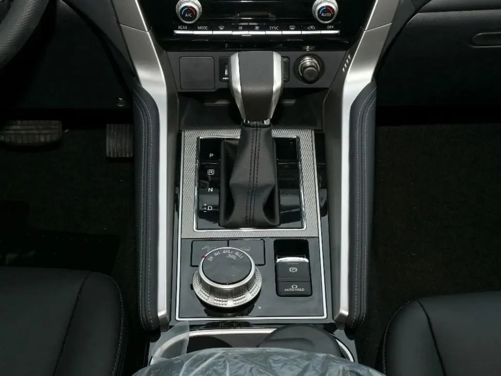 2026 Mitsubishi Montero Sport GLS 3.0L V6 Petrol AT - Beyond Autos - www.beyondautos.com