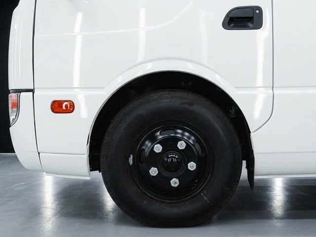 2026 Mitsubishi Rosa Standard 4.2L 4 Cyl Diesel RWD MT - Beyond Autos - www.beyondautos.com