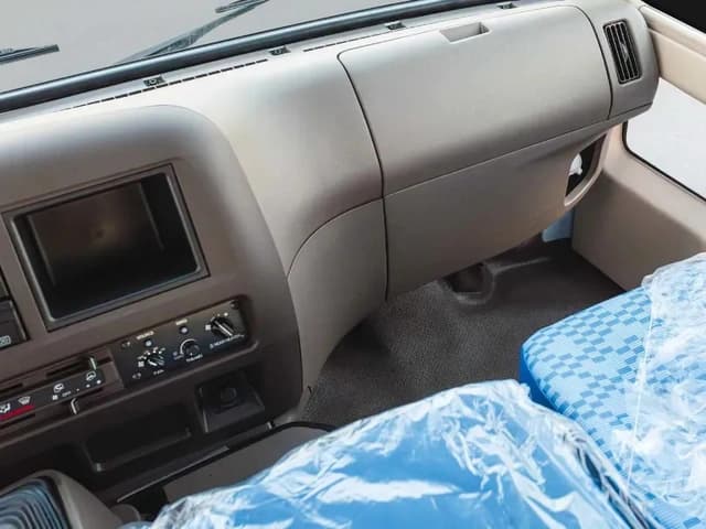 2026 Mitsubishi Rosa Standard 4.2L 4 Cyl Diesel RWD MT - Beyond Autos - www.beyondautos.com