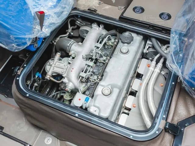 2026 Mitsubishi Rosa Standard 4.2L 4 Cyl Diesel RWD MT - Beyond Autos - www.beyondautos.com