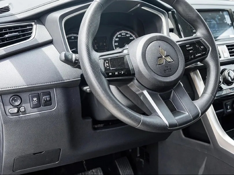 2026 Mitsubishi Xpander Mid line 1.5L L4 Petrol AT - Beyond Autos - www.beyondautos.com
