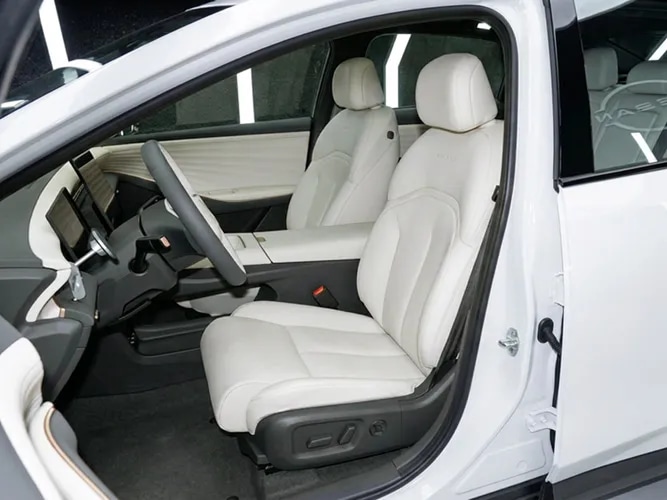 2026 Nissan N6 Max 1.5L 4 Cyl PHEV FWD DHT - Beyond Autos - www.beyondautos.com
