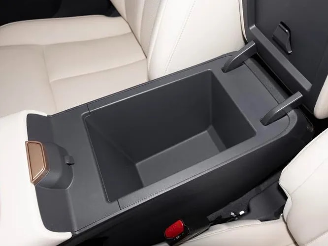 2026 Nissan N6 Max 1.5L 4 Cyl PHEV FWD DHT - Beyond Autos - www.beyondautos.com