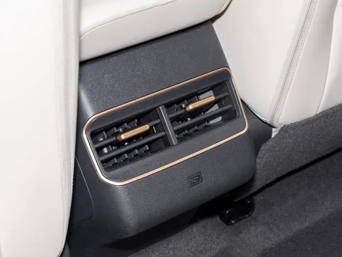 2026 Nissan N6 Max 1.5L 4 Cyl PHEV FWD DHT - Beyond Autos - www.beyondautos.com