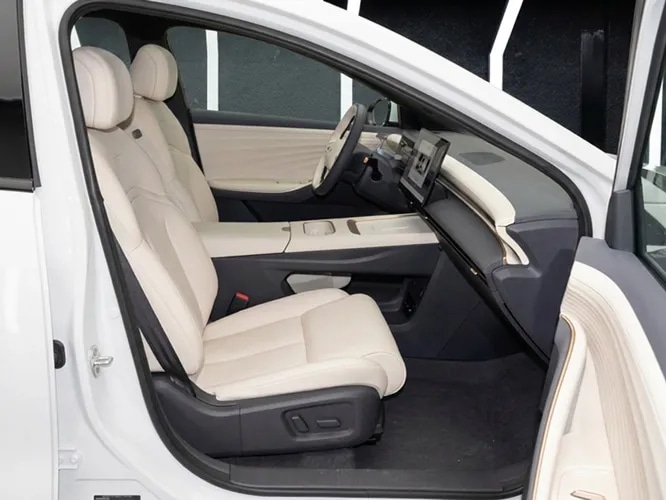2026 Nissan N6 Max 1.5L 4 Cyl PHEV FWD DHT - Beyond Autos - www.beyondautos.com
