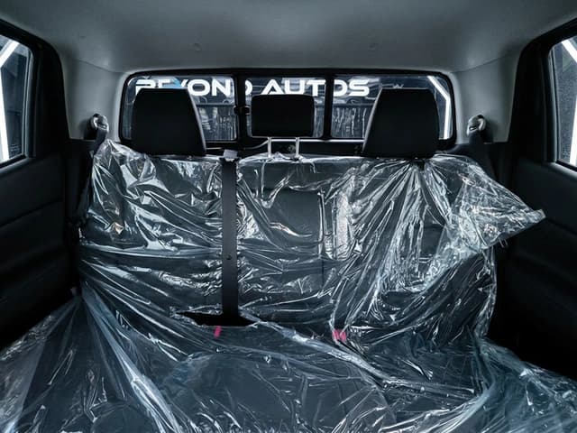 2026 Nissan Navara LE 4X4 2.5L 4 Cyl Petrol 4WD MT - Beyond Autos - www.beyondautos.com
