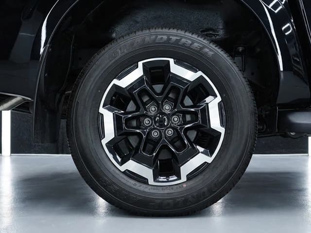 2026 Nissan Navara LE 4X4 2.5L 4 Cyl Petrol 4WD MT - Beyond Autos - www.beyondautos.com