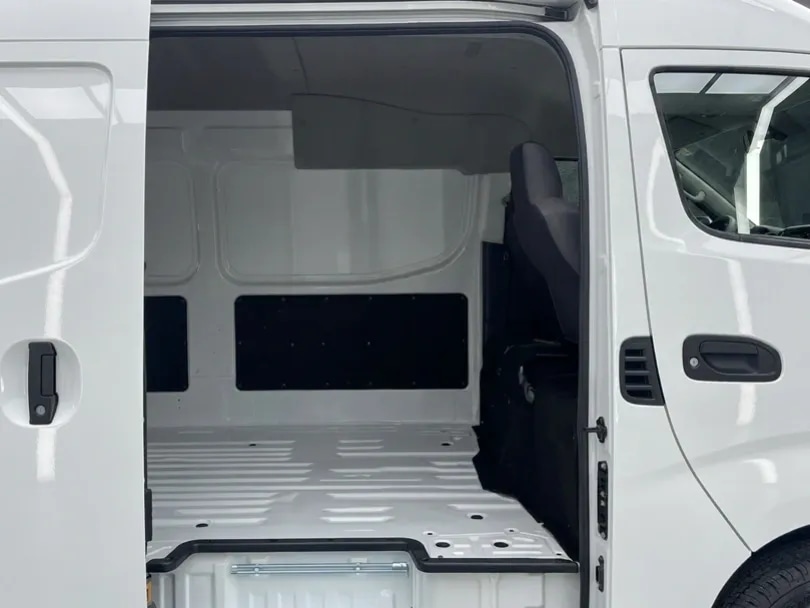 2026 Nissan Urvan Panel 2.5L 4 Cyl Diesel RWD MT - Beyond Autos - www.beyondautos.com