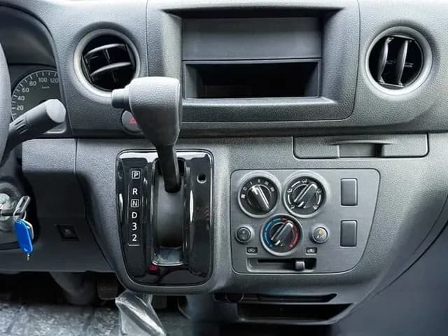 2026 Nissan-Urvan-2.5L 4 Cyl Diesel RWD AT - Beyond Autos - www.beyondautos.com