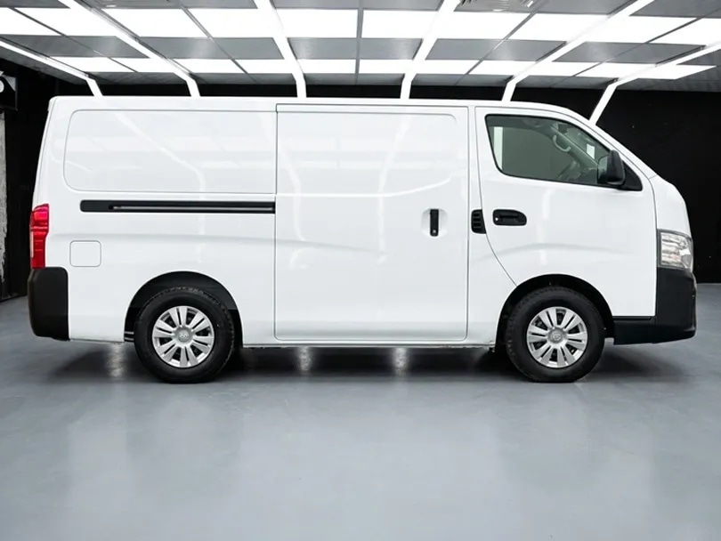 2026 Nissan-Urvan-2.5L 4 Cyl Diesel RWD AT - Beyond Autos - www.beyondautos.com