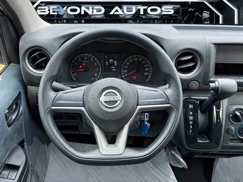 2026 Nissan-Urvan-2.5L 4 Cyl Diesel RWD AT - Beyond Autos - www.beyondautos.com