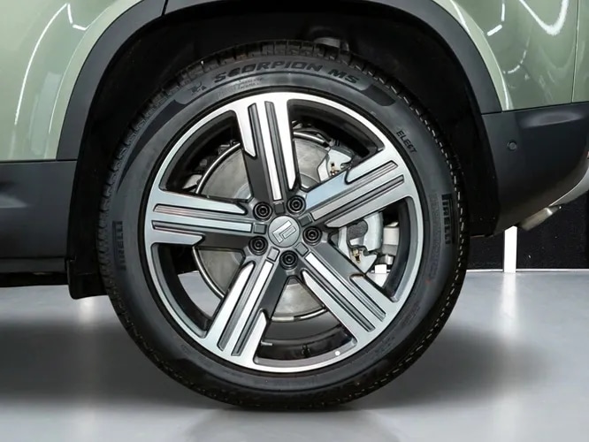 2026 ROX 01 Extreme Edition STD Range 1.5L 4 Cyl PHEV AWD AT - Beyond Autos - www.beyondautos.com