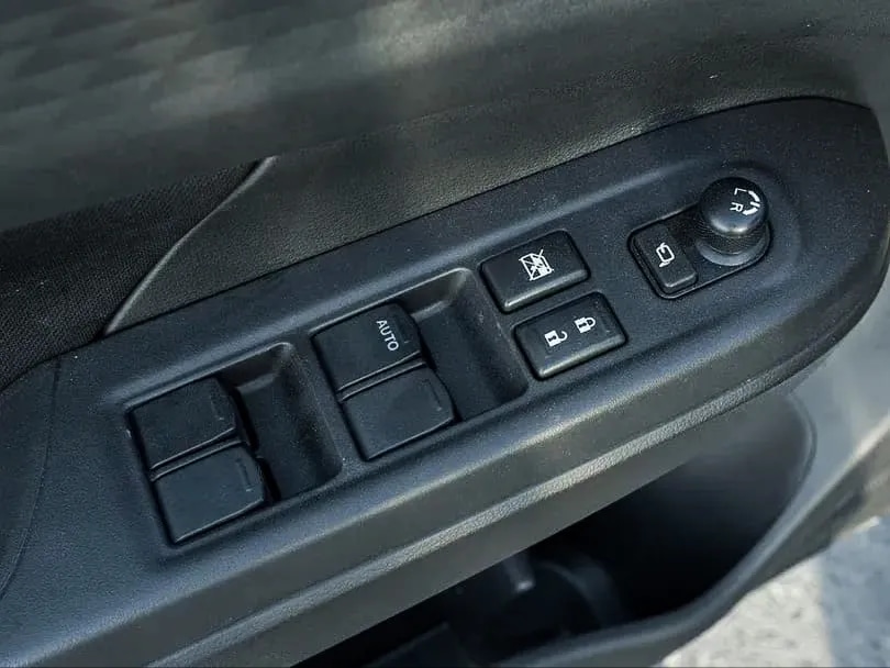2026 Suzuki Swift GLX 1.2L 4 Cyl Petrol FWD CVT - Beyond Autos - www.beyondautos.com