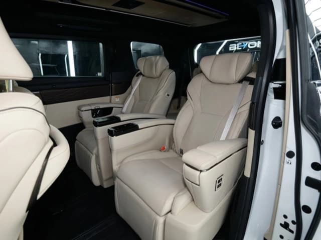 2026 Toyota Alphard Premium 2.5L 4 Cyl Hybrid 4WD CVT - Beyond Autos - www.beyondautos.com