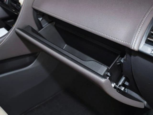 2026 Toyota Alphard Premium 2.5L 4 Cyl Hybrid 4WD CVT - Beyond Autos - www.beyondautos.com