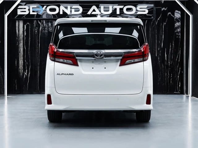 2026 Toyota Alphard Premium 2.5L 4 Cyl Hybrid 4WD CVT - Beyond Autos - www.beyondautos.com