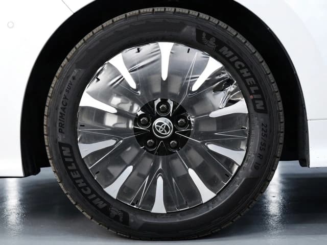 2026 Toyota Alphard Premium 2.5L 4 Cyl Hybrid 4WD CVT - Beyond Autos - www.beyondautos.com