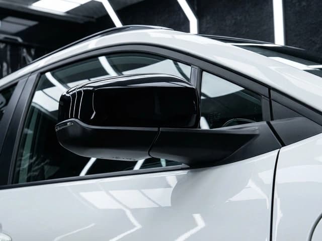 2026 Toyota C-HR XSE 198.1 kW 125.2 lb-ft EV AWD AT - Beyond Autos - www.beyondautos.com