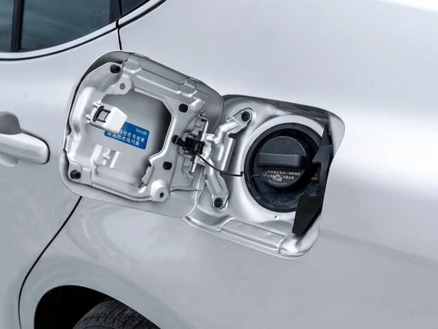 2026 Toyota Camry Sport 2.0L 4 Cyl Hybrid FWD CVT - Beyond Autos - www.beyondautos.com