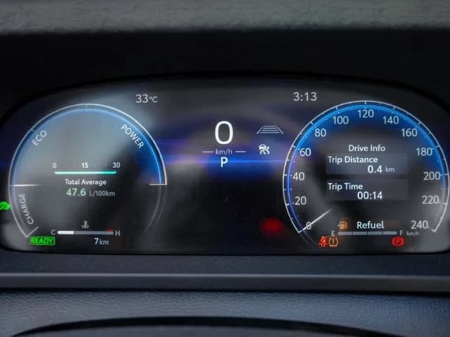 2026 Toyota Crown Platinum 2.4L Turbo 4 Cyl Hybrid AWD AT - Beyond Autos - www.beyondautos.com