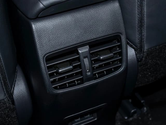 2026 Toyota Frontlander 2.0L E-CVT Luxury Edition HEV FWD AT - Beyond Autos - www.beyondautos.com
