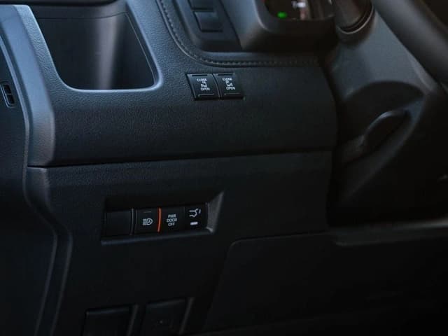 2026 Toyota Granvia Premium 3.5L 6 Cyl Petrol RWD AT - Beyond Autos - www.beyondautos.com