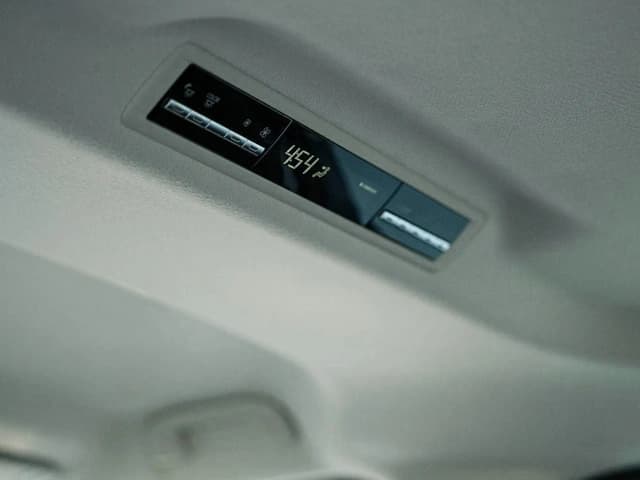 2026 Toyota Granvia Premium 3.5L 6 Cyl Petrol RWD AT - Beyond Autos - www.beyondautos.com