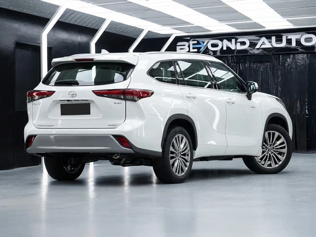 2026 Toyota Highlander Luxury 2.5L 4 Cyl Hybrid AWD CVT - Beyond Autos - www.beyondautos.com