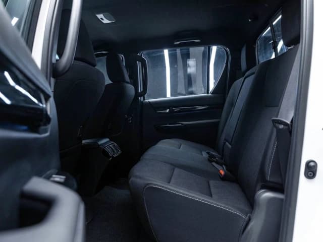2026 Toyota Hilux Adventure 2.8L 4 Cyl Diesel 4WD AT - Beyond Autos - www.beyondautos.com
