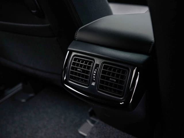 2026 Toyota Hilux Adventure Adventure 4.0L 6 Cyl Petrol 4WD AT - Beyond Autos - www.beyondautos.com