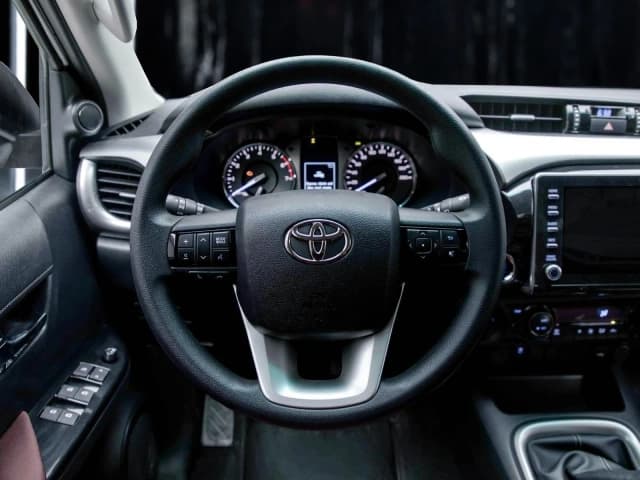 2026 Toyota Hilux SR5 2.7L 4 Cyl Petrol 4WD MT - Beyond Autos - www.beyondautos.com