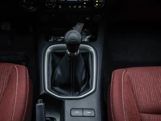 2026 Toyota Hilux SR5 2.7L 4 Cyl Petrol 4WD MT - Beyond Autos - www.beyondautos.com