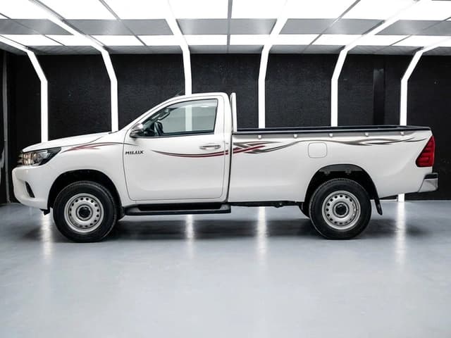 2026 Toyota Hilux Single Cab 2.7L 4 Cyl Petrol 4WD MT - Beyond Autos - www.beyondautos.com