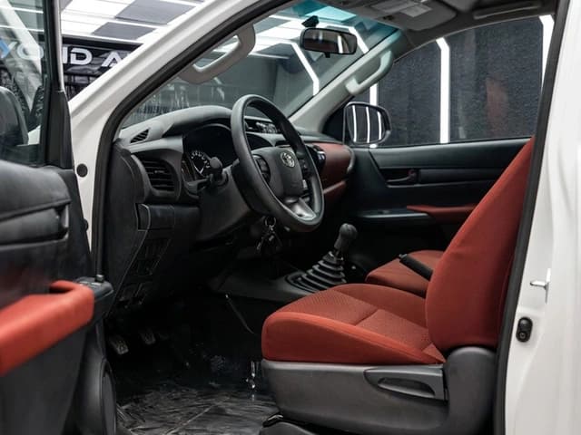 2026 Toyota Hilux Single Cab 2.7L 4 Cyl Petrol 4WD MT - Beyond Autos - www.beyondautos.com