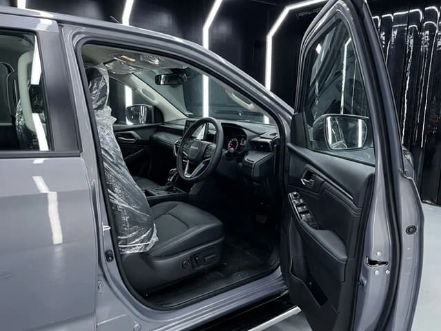 2026 Toyota Hilux Travo Overland 2.8L 4 Cyl Diesel 4WD AT - Beyond Autos - www.beyondautos.com