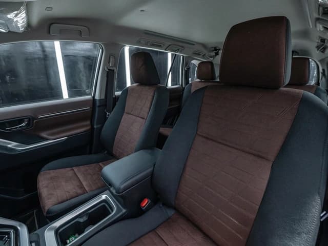 2026 Toyota Innova V 2.0L 4 Cyl Hybrid FWD CVT - Beyond Autos - www.beyondautos.com