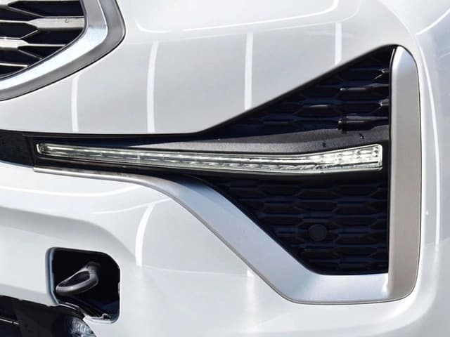 2026 Toyota Innova V 2.0L 4 Cyl Hybrid FWD CVT - Beyond Autos - www.beyondautos.com