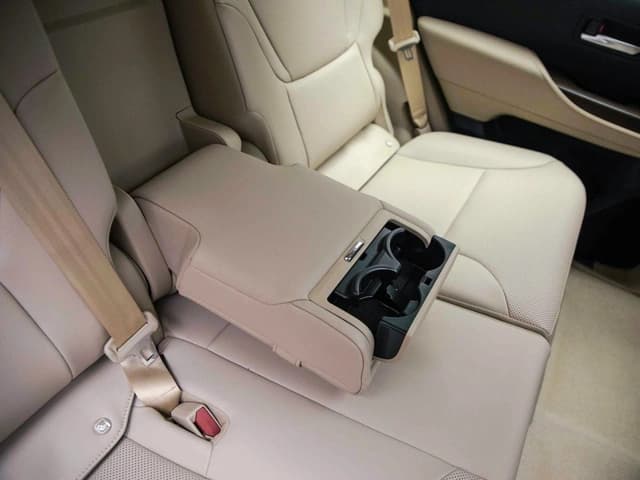 2026 Toyota Land Cruiser 300 GXR 3.5L Twin Turbo 6 Cyl Petrol 4WD AT - Beyond Autos - www.beyondautos.com