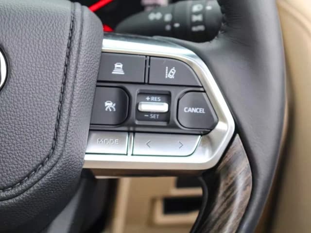 2026 Toyota Land Cruiser LC300 ZX 3.3L 6 Cyl Diesel 4WD AT - Beyond Autos - www.beyondautos.com