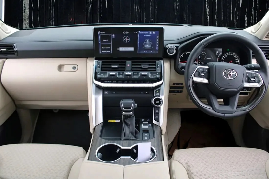 2026 Toyota Land Cruiser LC300 ZX 3.3L 6 Cyl Diesel 4WD AT - Beyond Autos - www.beyondautos.com