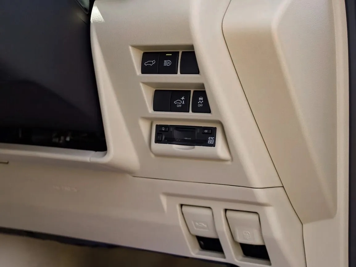 2026 Toyota Land Cruiser LC300 ZX RHD 3.5L 6 Cyl Petrol 4WD AT - Beyond Autos - www.beyondautos.com