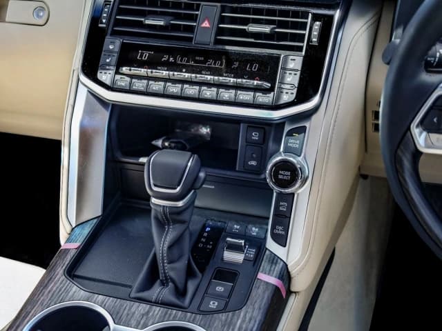 2026 Toyota Land Cruiser LC300 ZX RHD 3.5L 6 Cyl Petrol 4WD AT - Beyond Autos - www.beyondautos.com