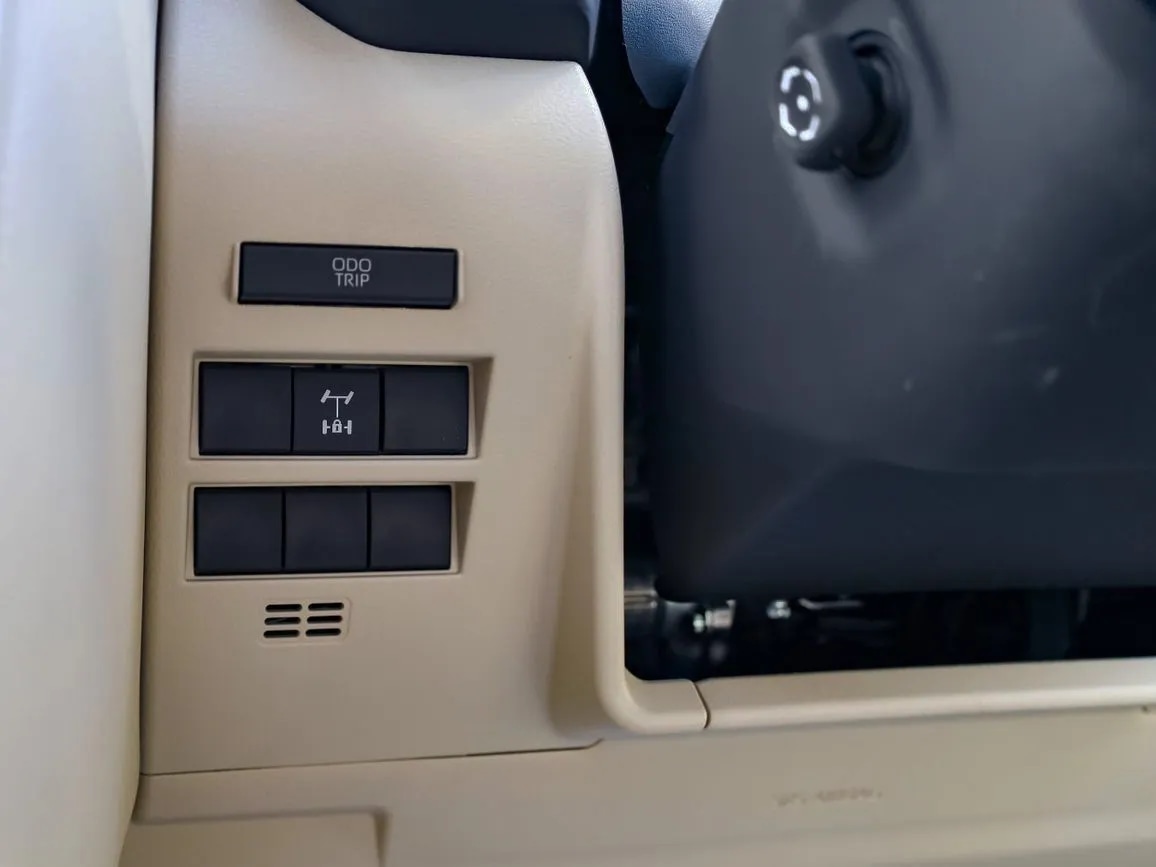 2026 Toyota Land Cruiser LC300 ZX RHD 3.5L 6 Cyl Petrol 4WD AT - Beyond Autos - www.beyondautos.com